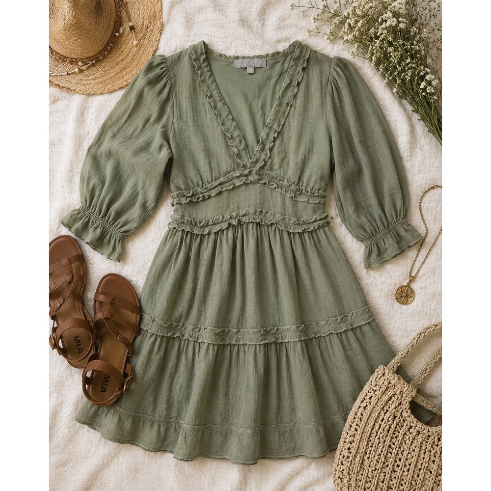J GEE Sage Green Boho Ruffle Tiered V-Neck Mini Dress Womens Size L 3/4 Sleeve